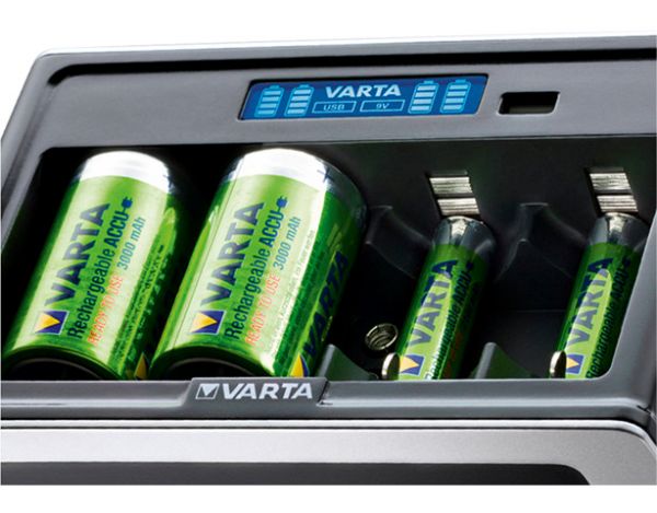Wygląd ładowarki VARTA Wygląd ładowarki VARTA