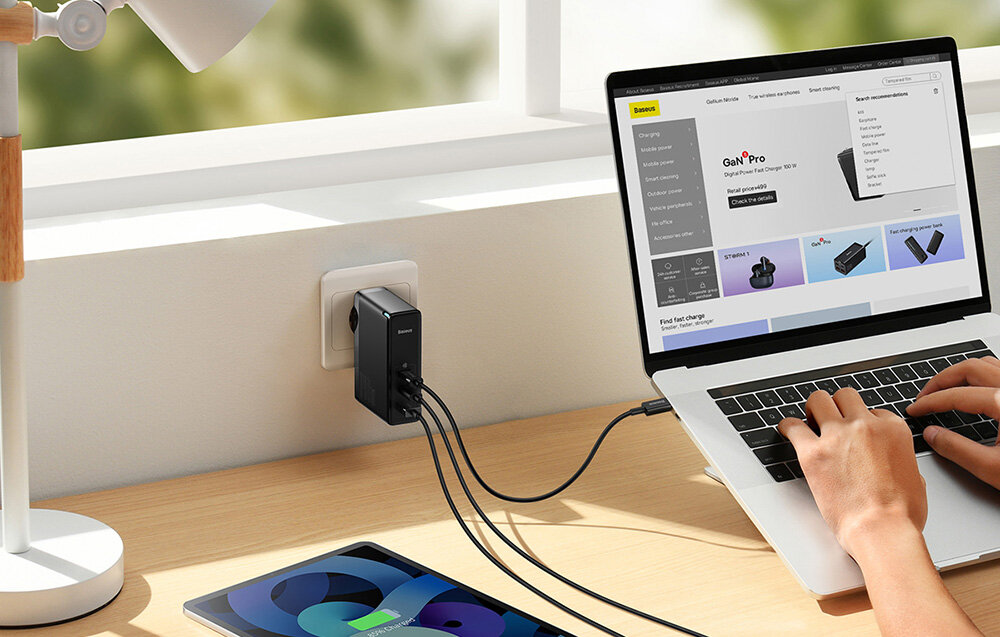 Baseus CCGP100201 GaN5 Pro Fast Nabíjačka USB + 2xUSB-C 140W Black