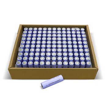 130x 21700 li-ion EVE INR21700-40P - opakowanie zbiorcze
