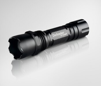 ładowalna latarka diodowa MacTronic Tactical Pro DEFENDER