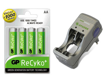 Ładowarka SPYDEE 8230 + 4 x R6 AA GP Recyko 2100 mAh