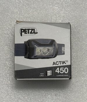 OUTLET Latarka czołowa, czołówka Petzl Actik czarna E063AB00