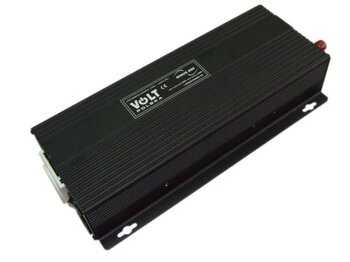 przetwornica Volt Sinus 600 300W/600W 12V DC -> 230V AC z prostownikiem 8A - pełny sinus