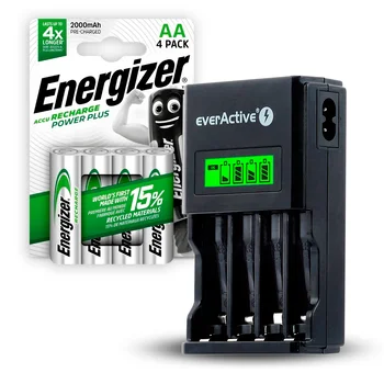 ZESTAW Ładowarka akumulatorków Ni-MH everActive NC-450 Black Edition + 4x Akumulatorki R6 ENERGIZER POWER PLUS 2000 HR6